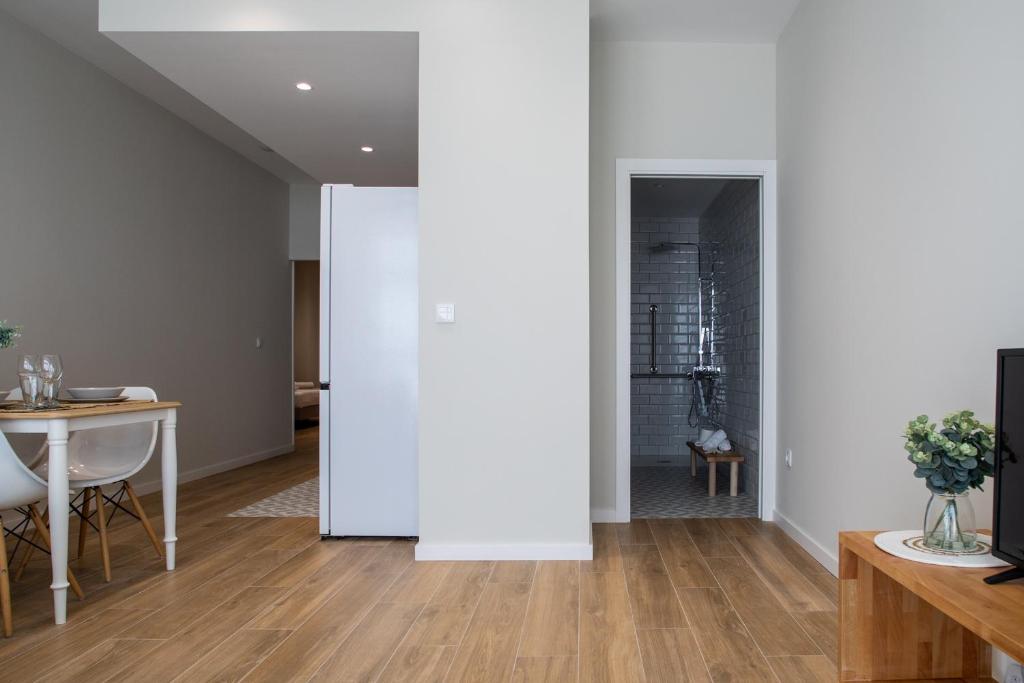 FLORIT FLATS - Valencia Port Rooms I, Valencia – Precios ...