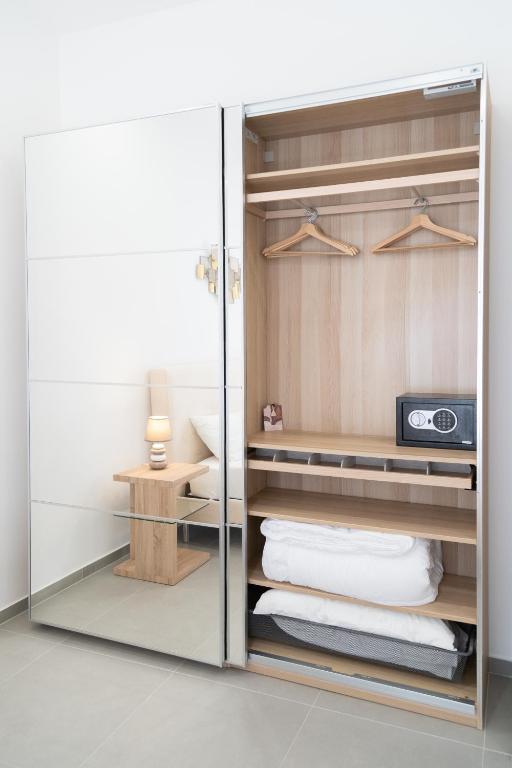 Lighthouse Apartment - 11