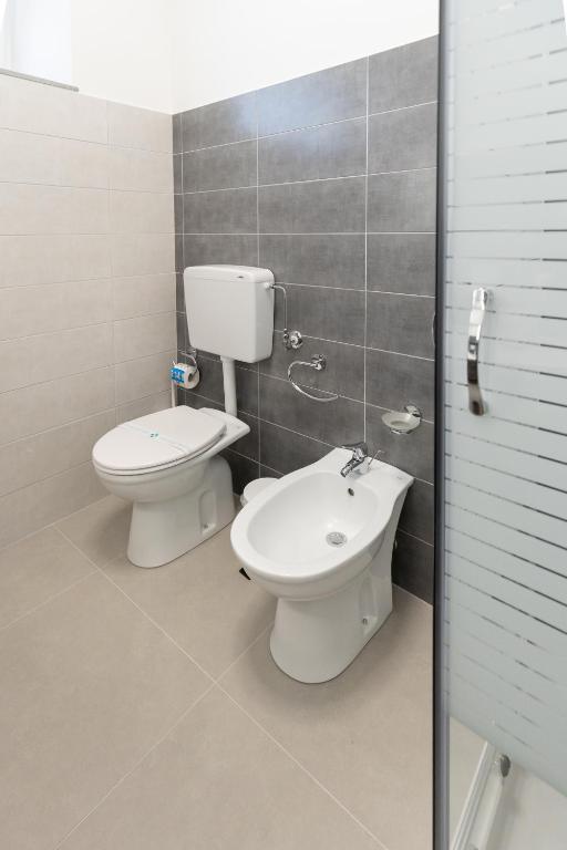 Lighthouse Apartment - 14