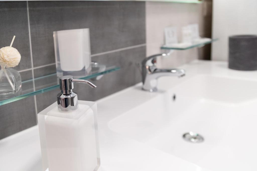 Lighthouse Apartment - 17