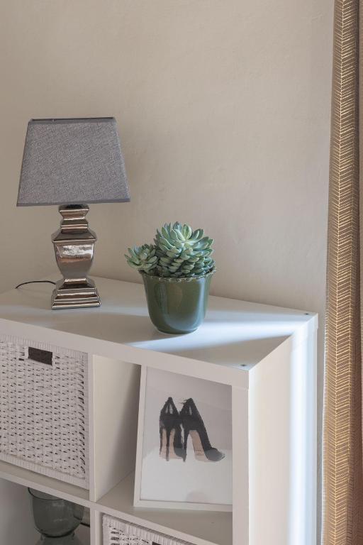 Palazzo Roselli Cecconi Apartments - 11