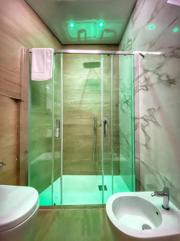 Łazienka w obiekcie B&B BorgiaRooms