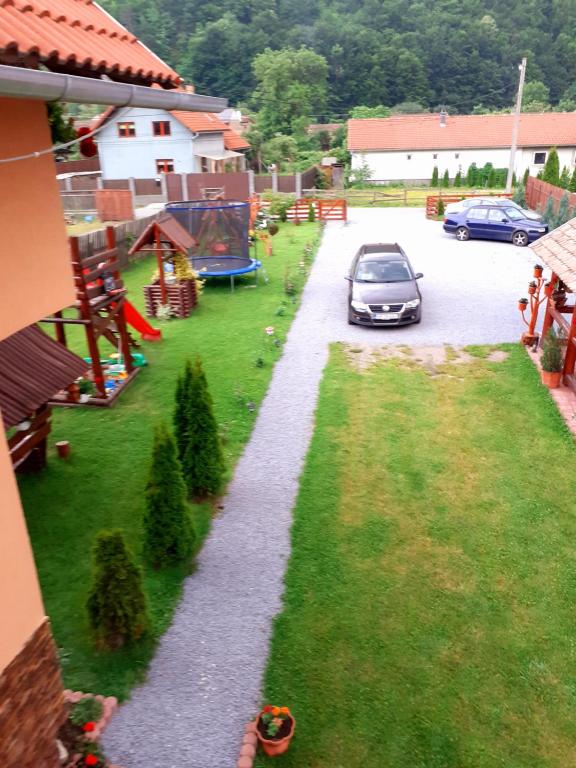 Zahrada ubytování Casa de Oaspeti Cristian