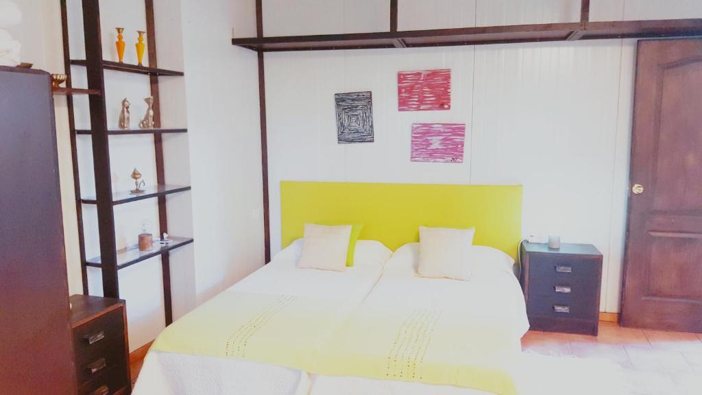 Apartamentos estudio en plena naturaleza ,2 en Ibiza, Ibiza