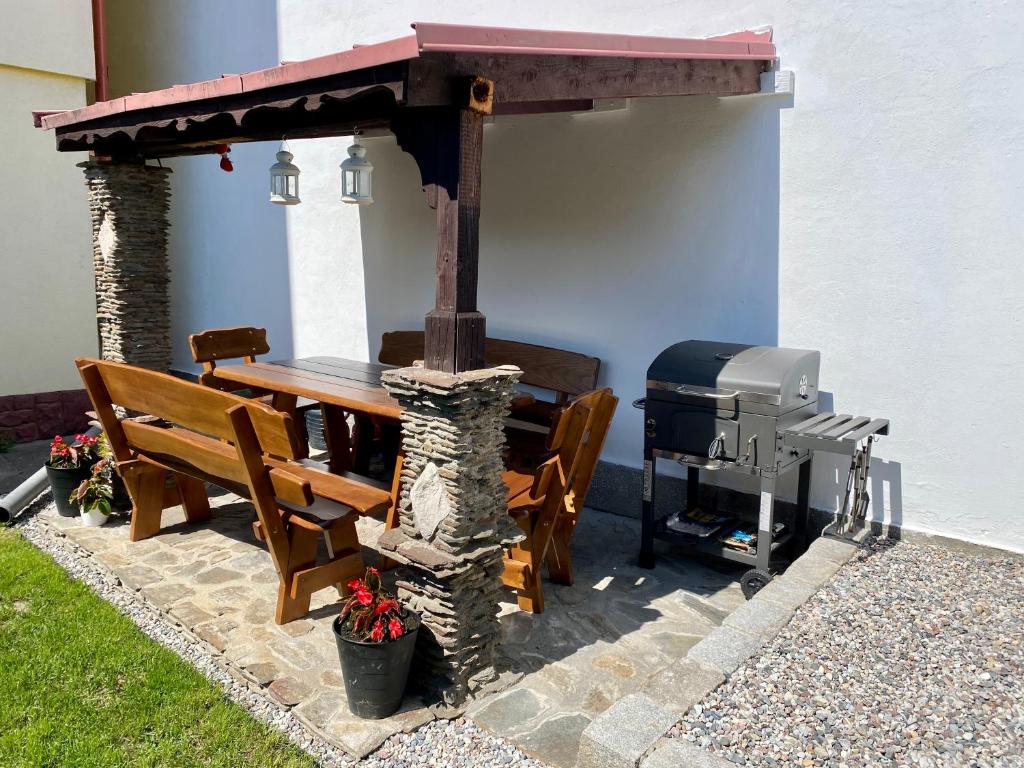 Willa Nad Potokiem - 8