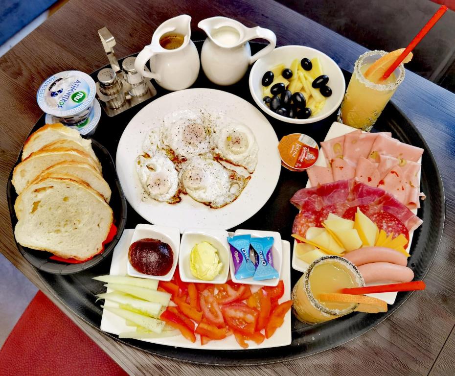 Jídlo v aparthotelu nebo okolí