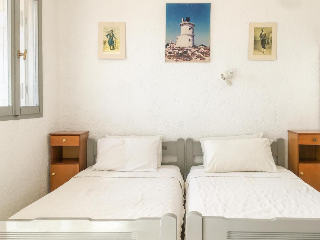 Postel nebo postele na pokoji v ubytování Consolas Gavdos Studios