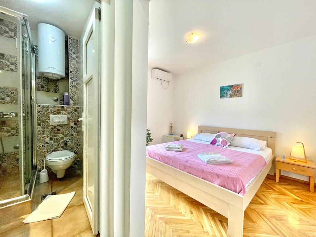 Garden House Budva - Double Room With Balcony