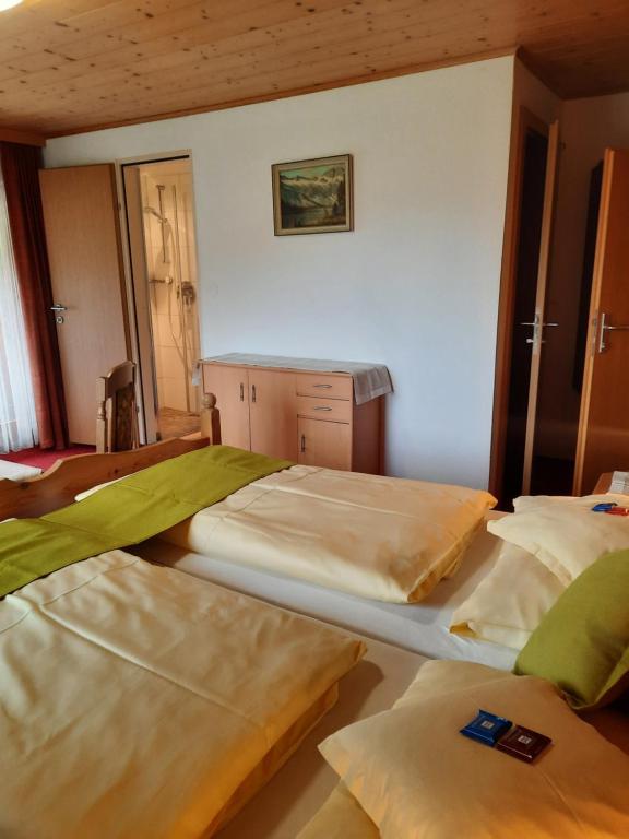 Landgasthof Hubertusstubn - 12