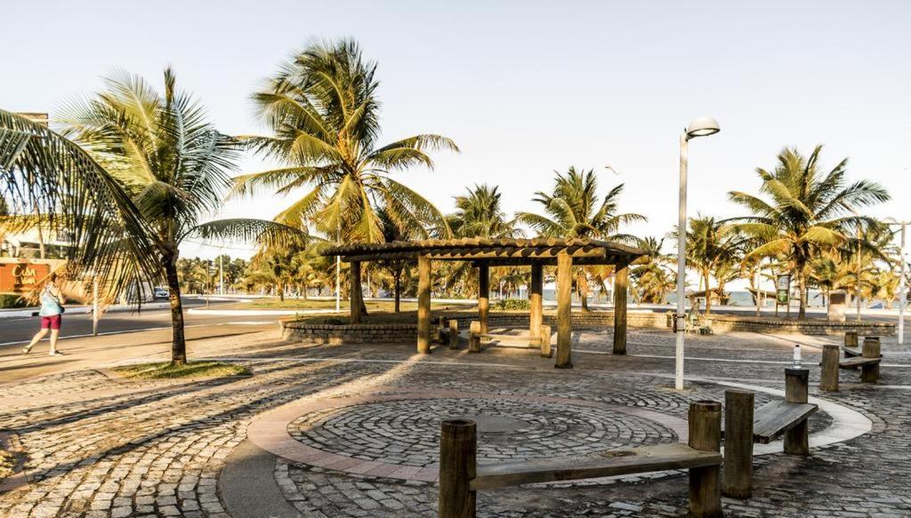  Apartamentos Itapuã Residence - Praia
