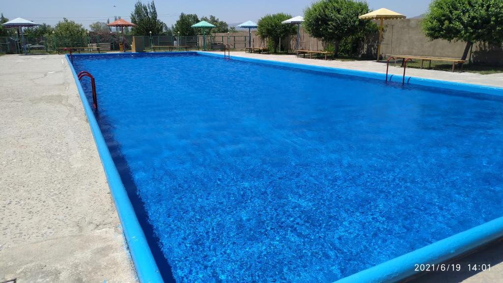 Bazén v ubytování Erazank Hotel nebo v jeho okolí