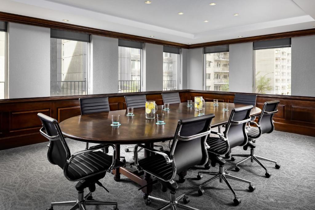 SENS Høtel - Resim 7