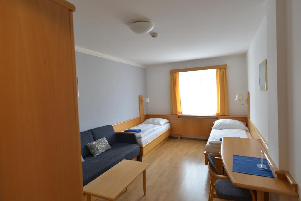 Hotel Laguna & restaurant