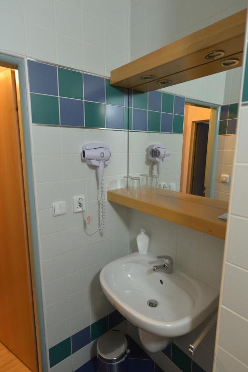 Hotel Laguna & restaurant - Resim 27