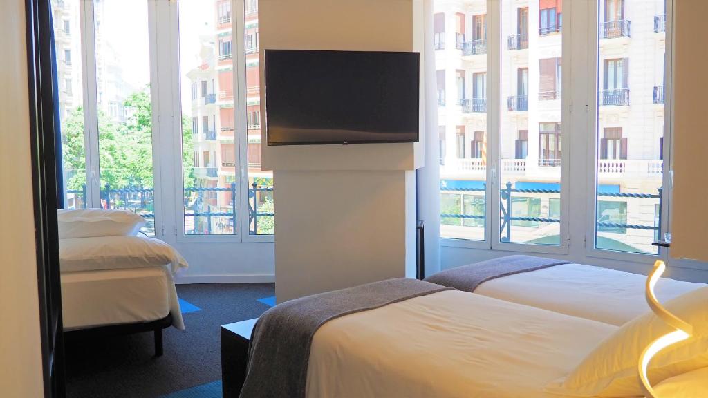 PLAZA VIEW - Resim 16