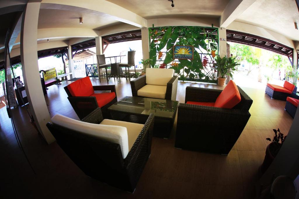 Posezení v ubytování Negril Treehouse Resort