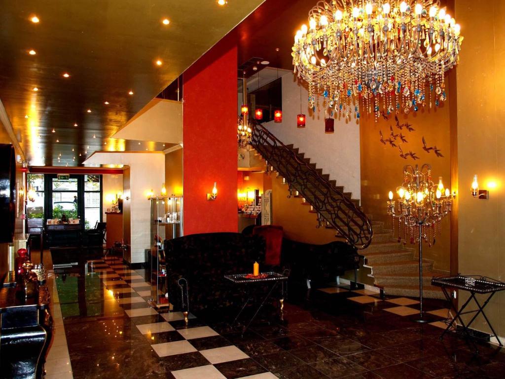 Foto dalla galleria di Delphi Art Hotel by Prima Hotels ad Atene