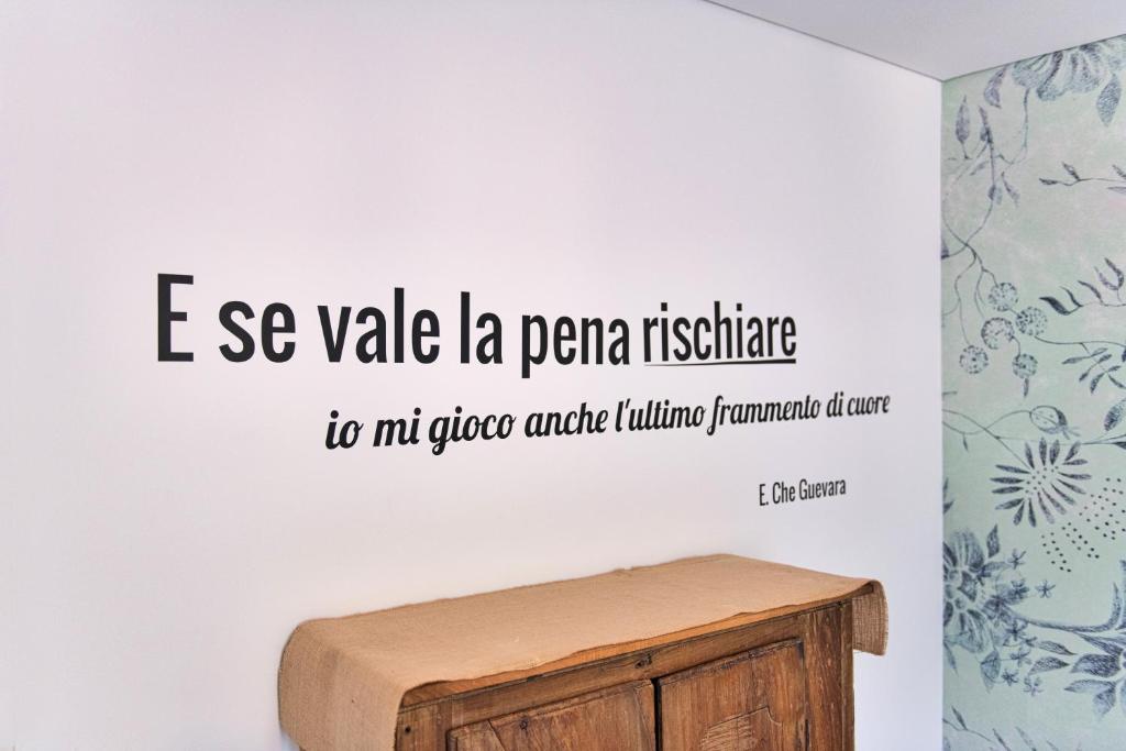 Salotto Brè - Bed & Breakfast charming rooms - Resim 15