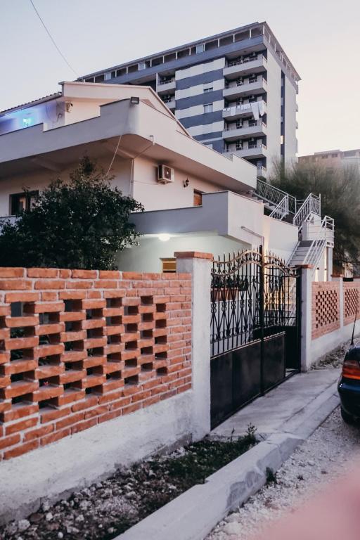 Apartments Mehmeti - Imazhi 9