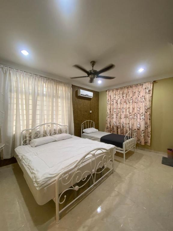 AAM Hotel - Familien-Junior-Suite