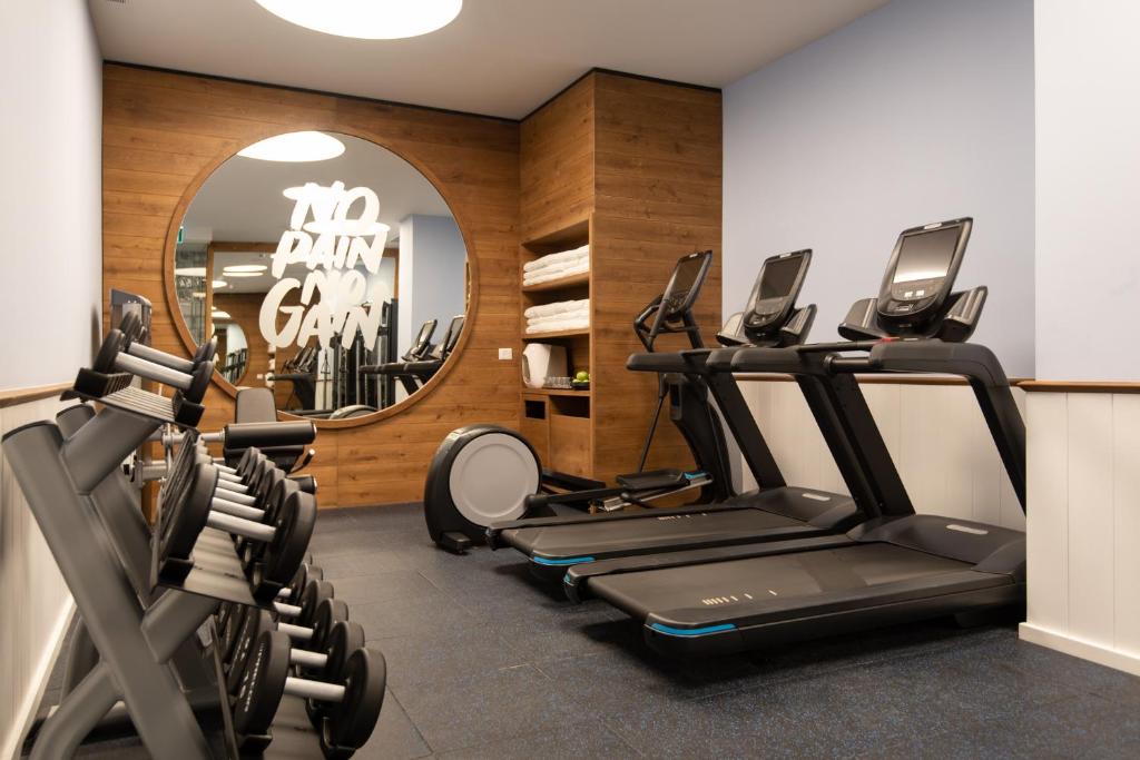 Fitness centrum a/nebo fitness zařízení v ubytování Ink Hotel Tel Aviv