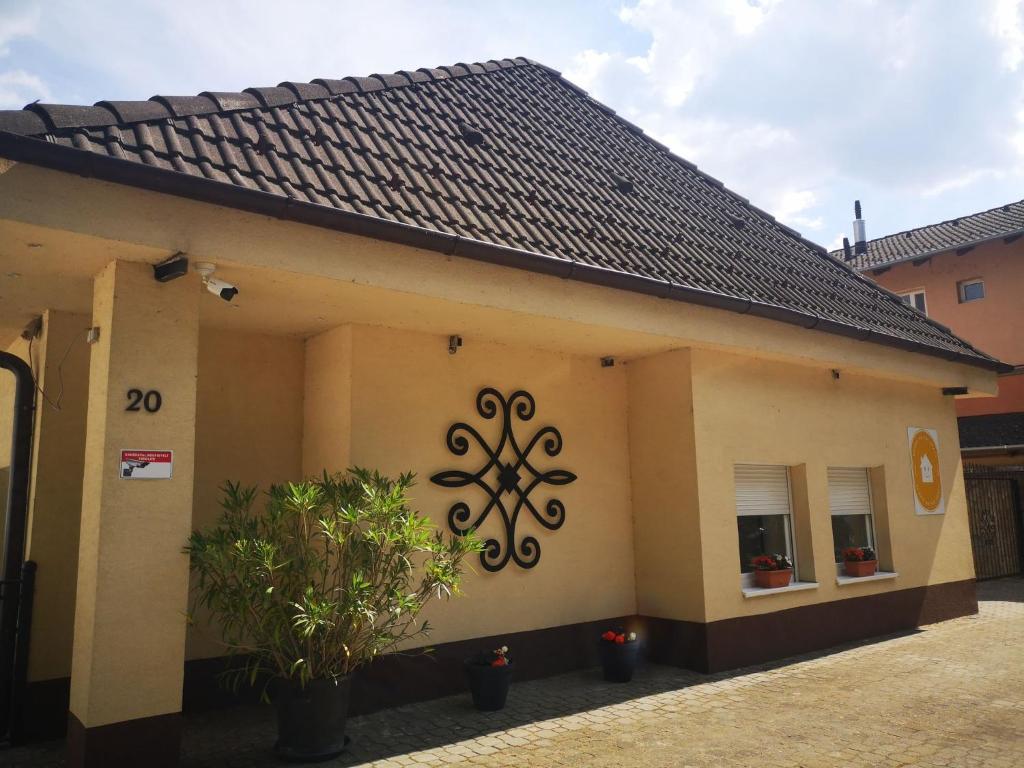 Budova, kde se ubytování v soukromí nachází