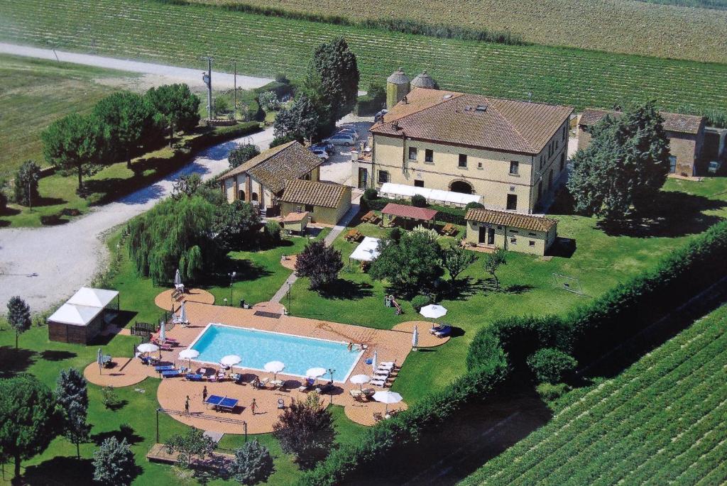 The swimming pool at or close to I Chiari