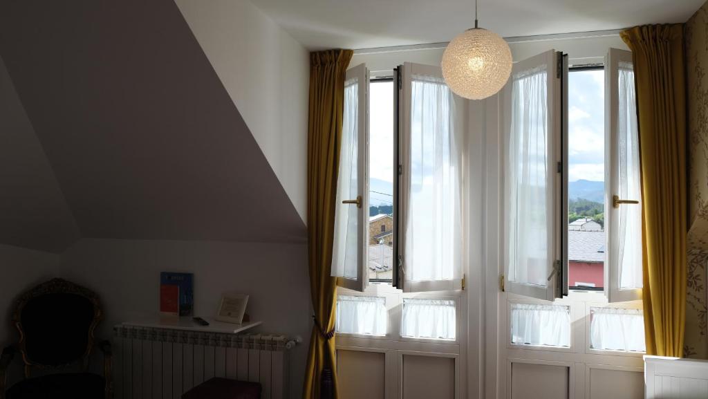 Fotografie z fotogalerie ubytování HOTEL LA CASA DE LAS CAMELIAS v destinaci Busto