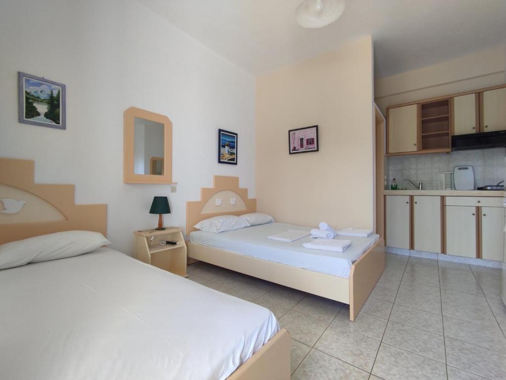 Condo Hotel Porto Apergis, Agios Ioannis, Greece - Booking.com