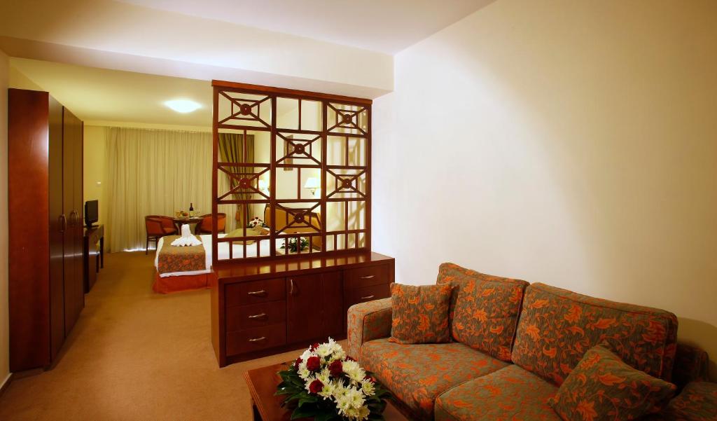 Aquamare Beach Hotel & Spa - Family Suite With Inland View