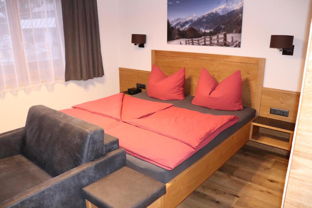 Postel nebo postele na pokoji v ubytování Haus Alpenflora