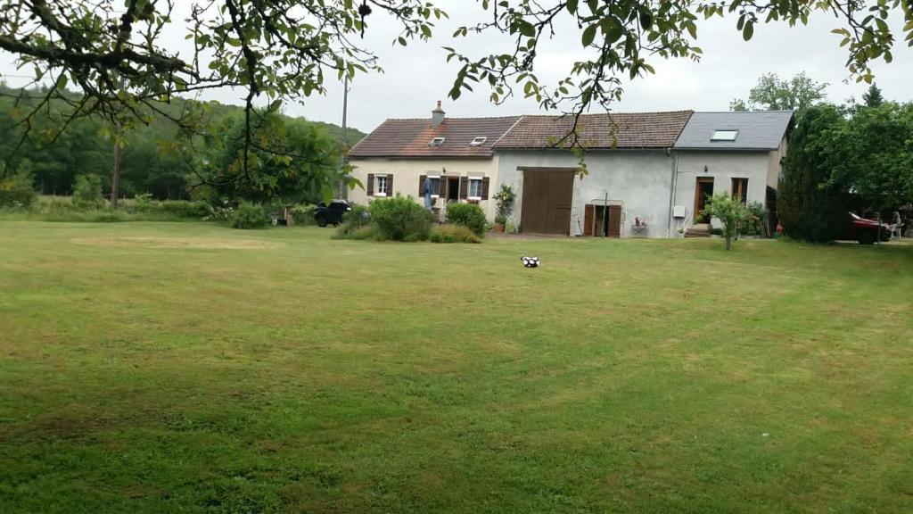 Zahrada ubytování Chambre d'hôte Le Châtaignier
