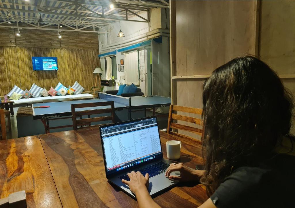 Hosté ubytování HOSHTEL99 - PRIME - Stay, Cowork and Cafe