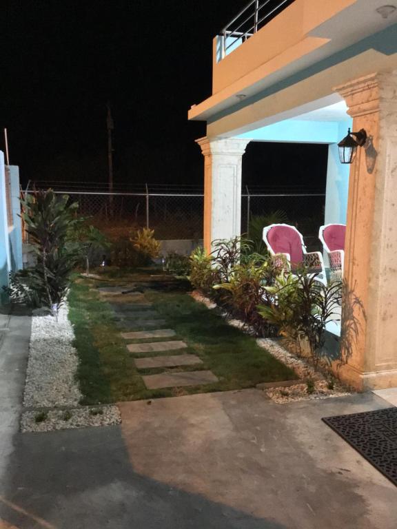 Villa Nilsa ( The Blue House )