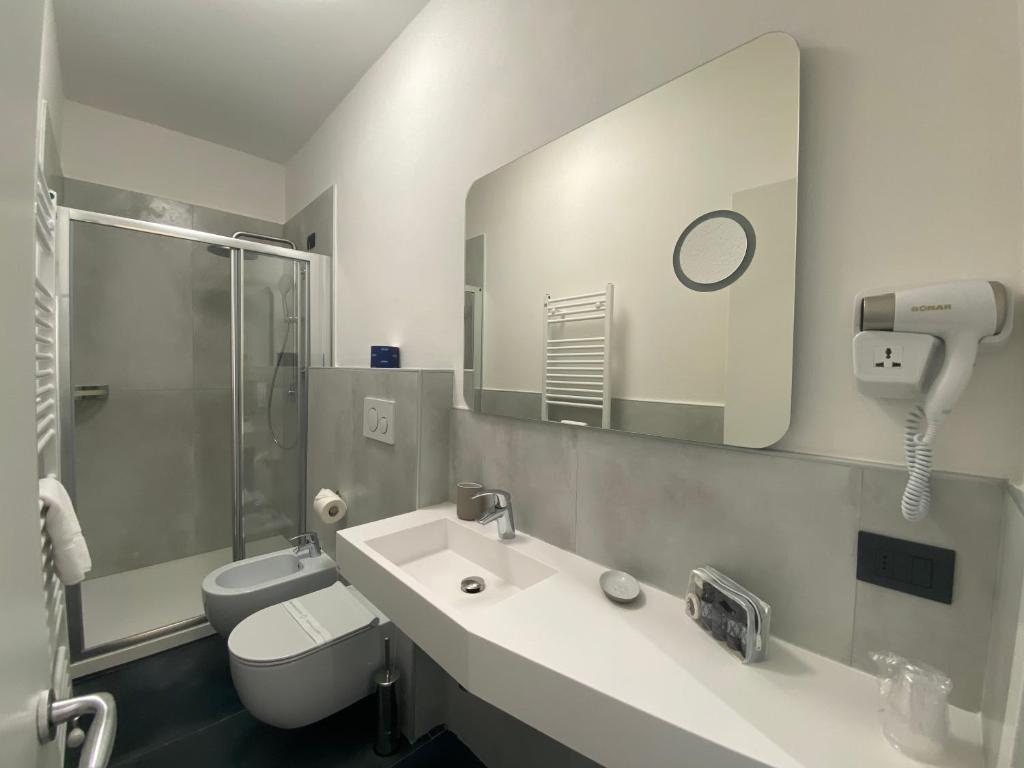 Koupelna v ubytování Hotel La Fontana
