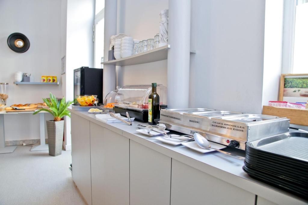 Hotel La Villa Nice Promenade - Resim 35