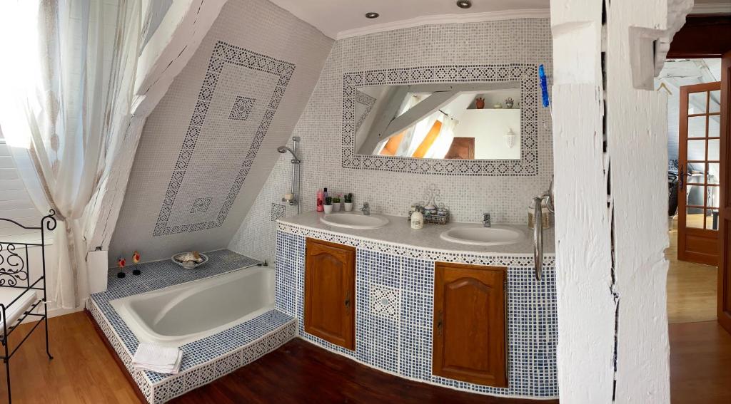 Koupelna v ubytování Loft de Lancelot City Center
