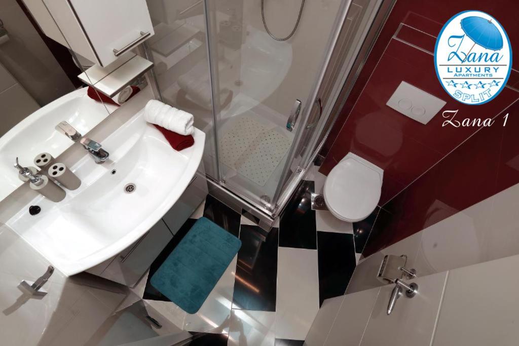 Kúpeľňa v ubytovaní Zana Luxury Studios Split center