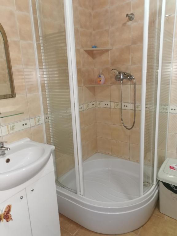 Czerwonki Apartament - Apartamento De Una Habitación