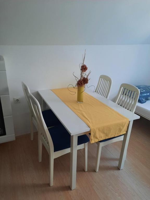 Sobe Tanja - One-Bedroom Apartment