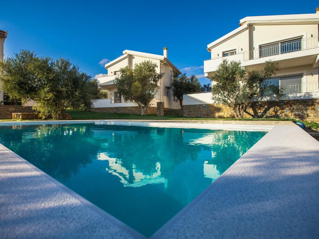 Bazén v ubytování Abelia Luxurious Villas nebo v jeho okolí