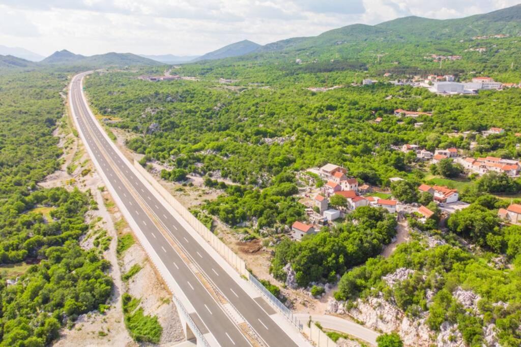 Príroda v okolí dovolenkového domu