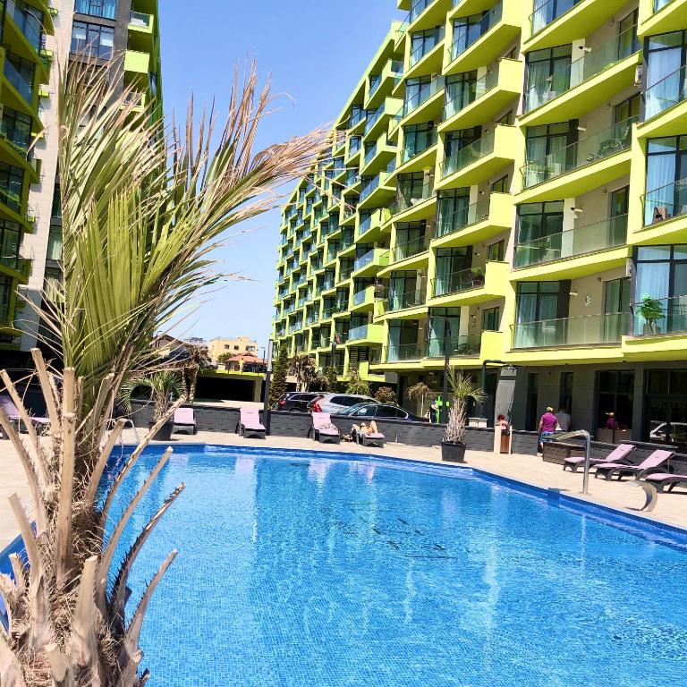 North Spa&Pools AlezziBeach - Housity