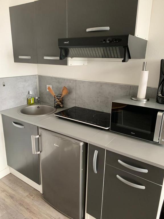 Studio Meublé Vue Mer - Apartamento De Un Dormitorio