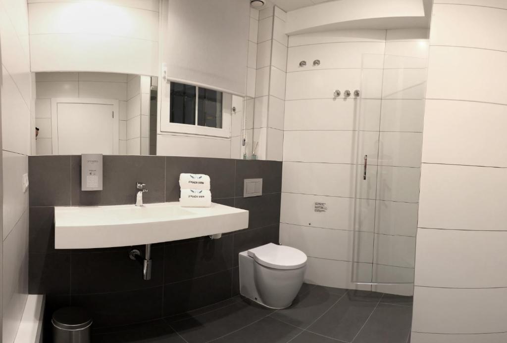 PLAZA VIEW - Resim 12