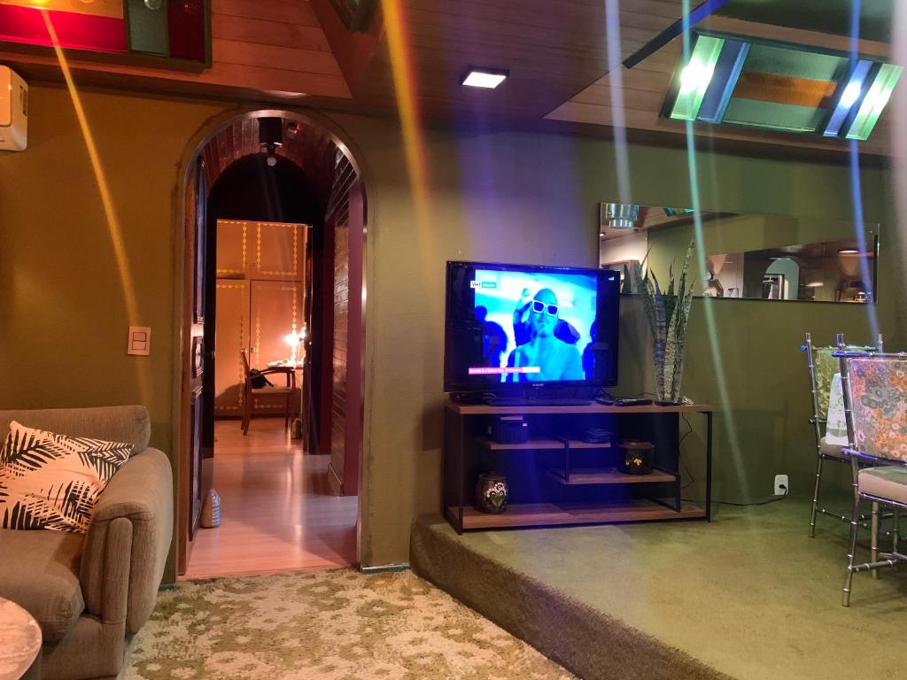  Apartamento Rua Coberta