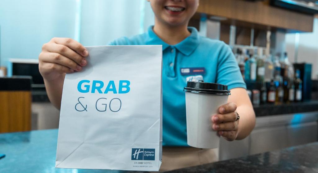 Certifikát, hodnocení, plakát nebo jiný dokument vystavený v ubytování Holiday Inn Express Manila Newport City by IHG