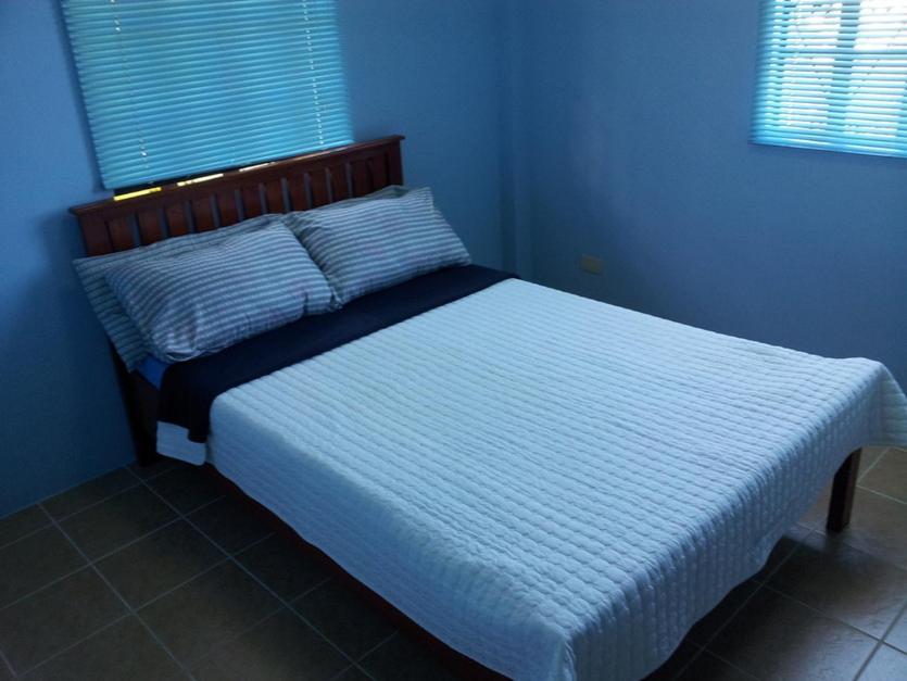 Lyn's Do Drop Inn Transient House - Single Room