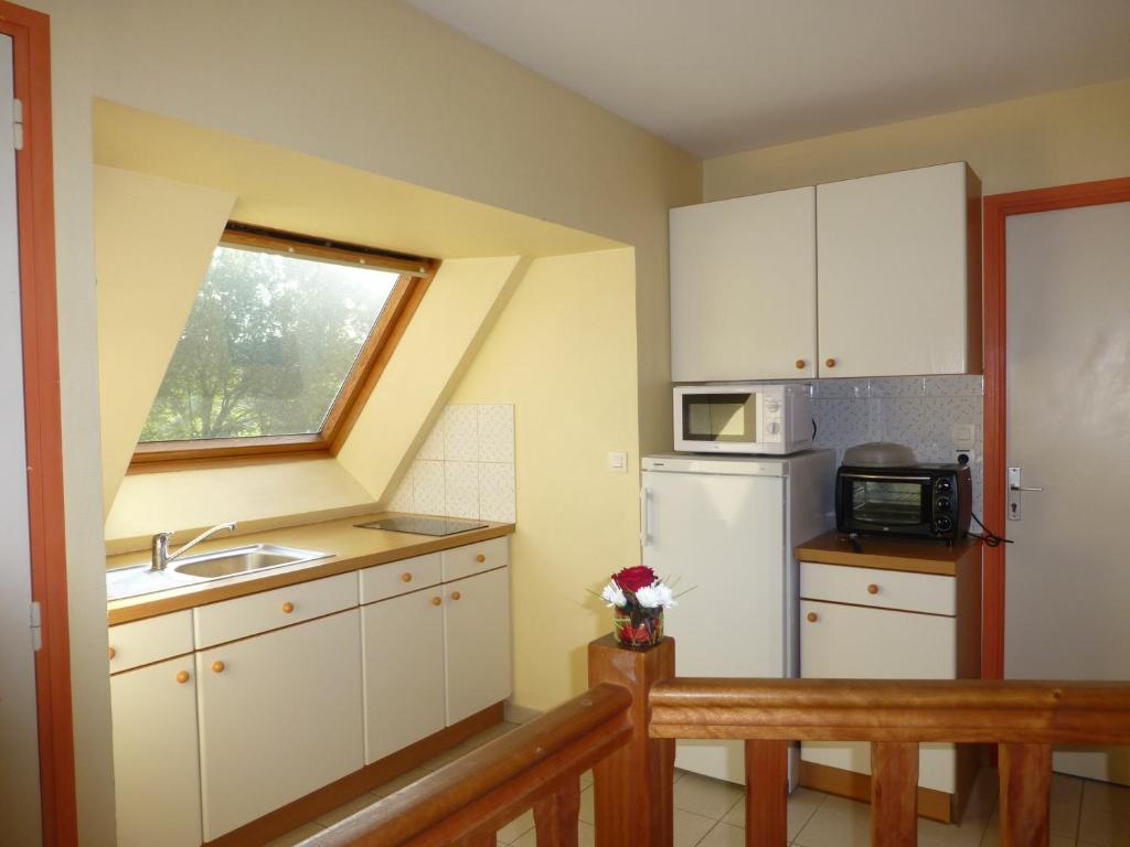 Chambre indépendante - Single Room With Garden View