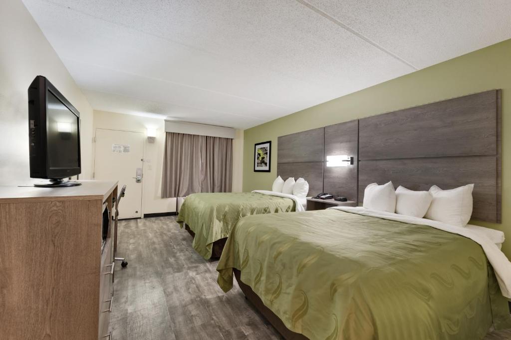 Quality Inn Airport - Southeast photo